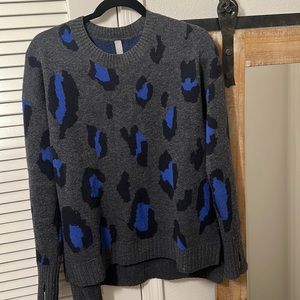 Medium size gray Athleta sweater